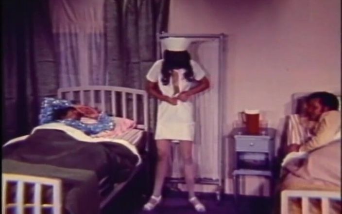 Vintage megastore: 夜班护士 - 重制电影全高清版本
