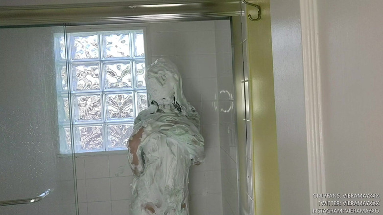 VieraMayXXX: Sploshing dengan Slime dan Pies