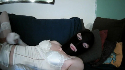 Leatransteen: Leatransteen cum eating
