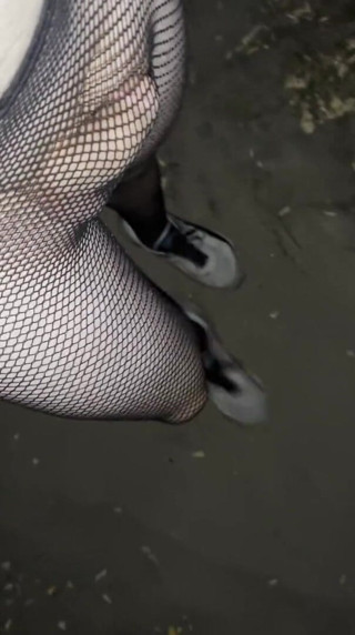 Apomit: Night walking in pantyhose close road teen boy flash no...