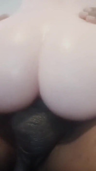 Mr. Lucky Luck Toy Recenze # 2 - Prsatá prdelatá panenka - BBC - 3 výstřiky - Více orgasmů - Sexuální hračka