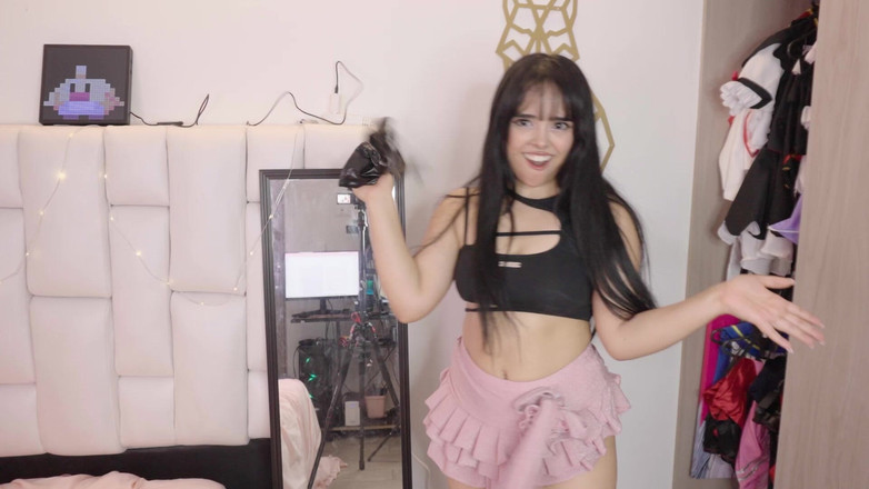 CuttieJennie: ジェニー・グローブのフェティッシュとボディを入れ替える