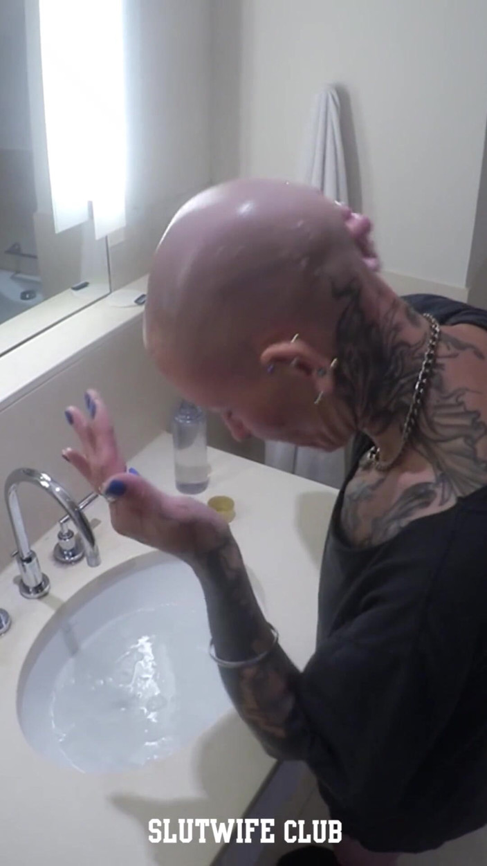 Slutwife Club: Vilja Shaves It All for My Slutwife Audition - Head, Pussy &amp;...