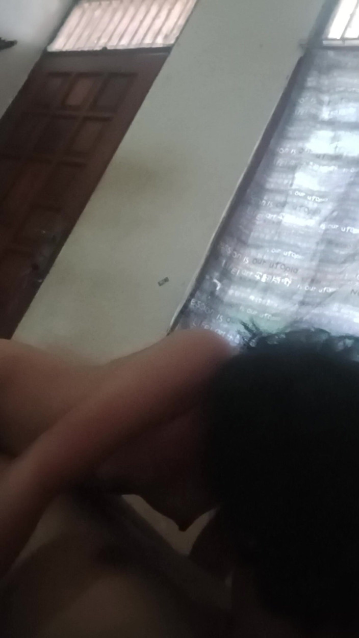 Theresia Nirvana: O fată de 18 ani se cu greu să rămână însărcinată