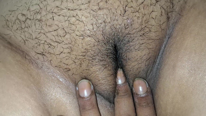 Catchybusty: Ncr desi bhabhiji will lecken