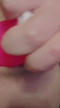 La Carina Ragazza Amatoriale Si Sditalina La Figa in Primo Piano! (video Completo 10 Minuti)