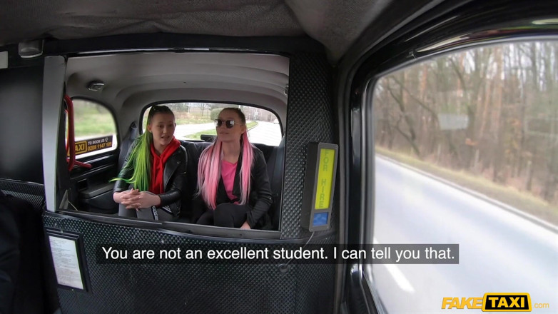 Fake Taxi: Teksi palsu - blonde kotor bff ges dikongkek oleh kabbie Euro