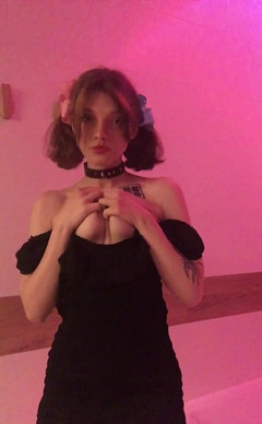 Soft Vulgar: Hiyaaaa! Čas na moje první videa. Aaaah Jsem tak nervózní. Prosím,...