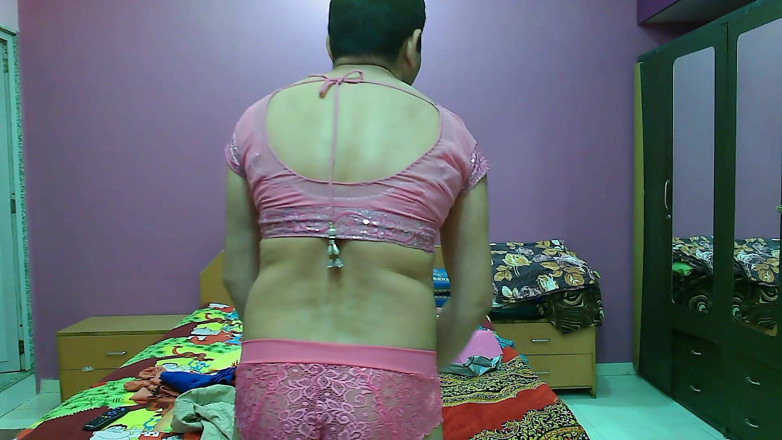 Cute & Nude Crossdresser: Puteri merah jambu comel banci crossdresser femboy Sweet Lollipop dalam...