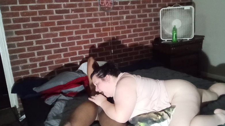 Big uhaul: Natural pawg fica ocupado com grande rabo longo pau preto
