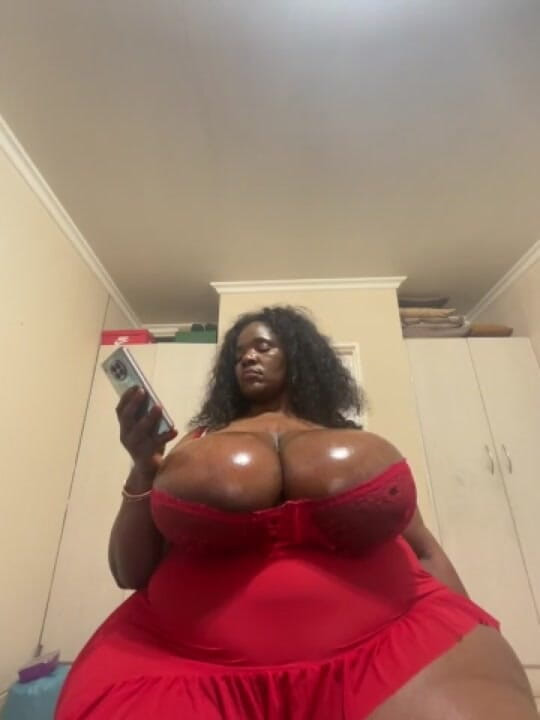 Legendary Booty Overdose: Black BBW Tits Worship
