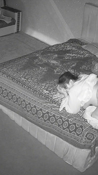 Šel jsem do Bhabhiho domu během letní dovolené a užíval si hodně s mojí krásnou Bhabhi, chyťte se do kamery
