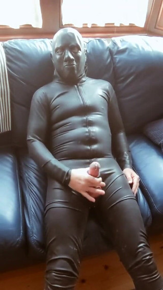 Bellhead: Rubber fun