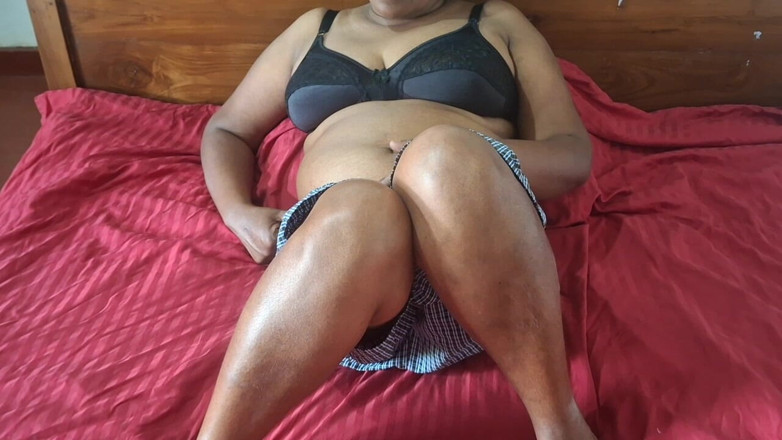 Teena New: Hood Bitch with a Big Booty on Bed