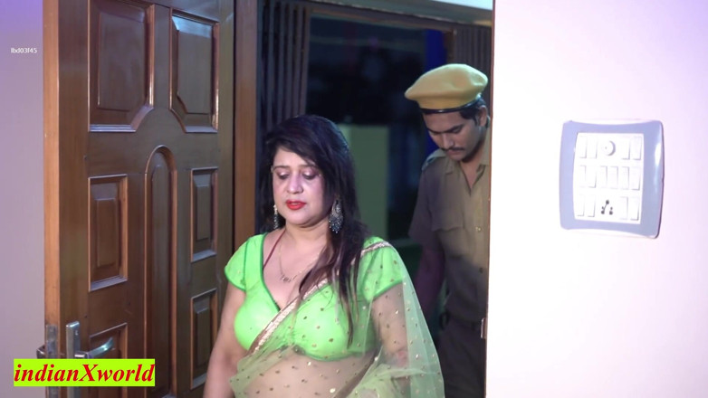 IndianXworld Premium: Beautiful Rich Madam Fantasy Sex with Hotel Guard! Indian Sex