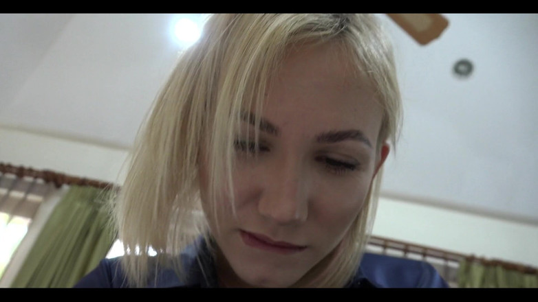 Angel The Dreamgirl: Blond milf