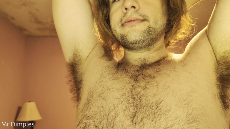 Mr Dimples: Saya menunjukkan ketiak selepas senaman saya!