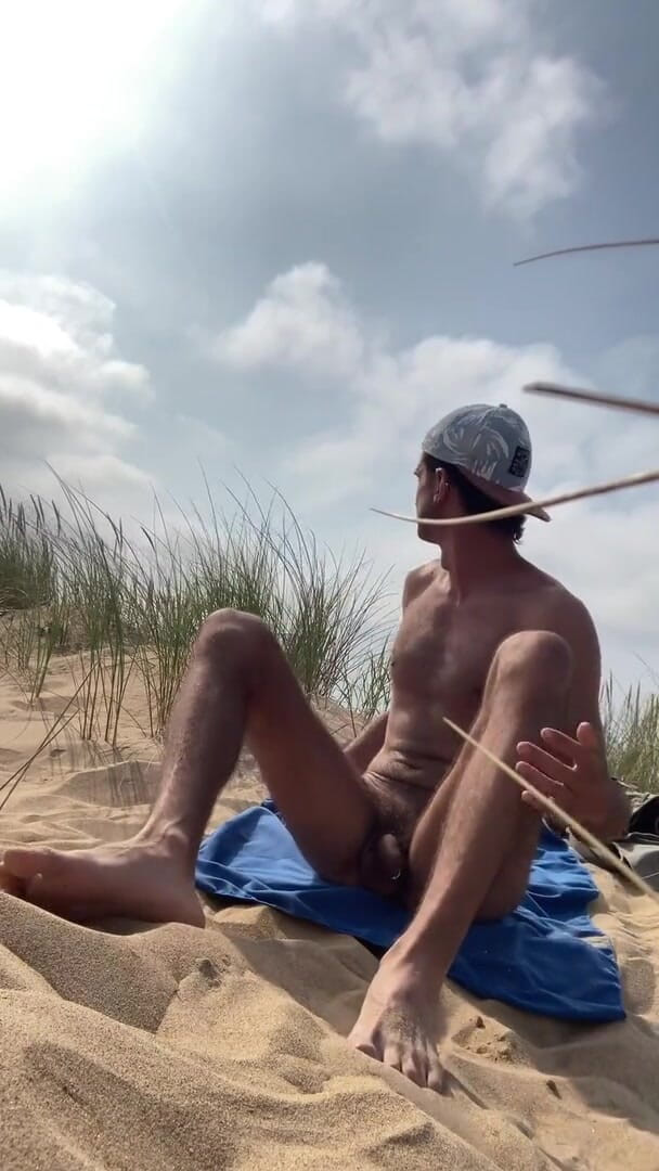 The Septum Guy: Kisah pantai