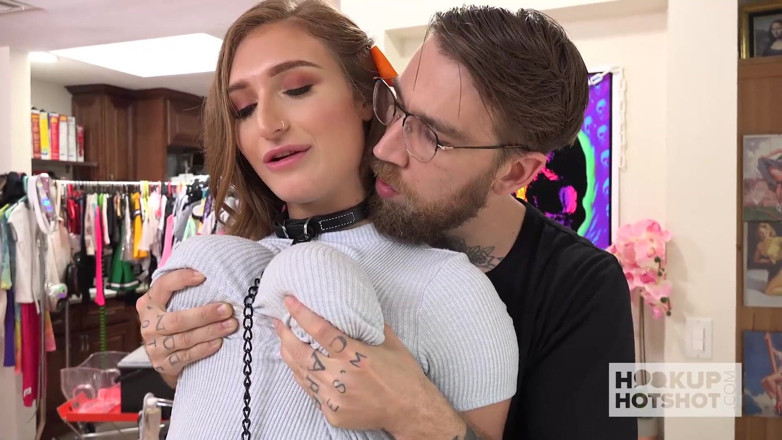Hookup Hotshot: Skylar Snow używany jak fuckdoll