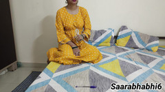 Saarabhabhi6: Saara Akka Svádí sexy tamilskou kundičku nevinného chlapce