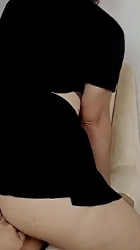 Dvě sexy lesbičky si navzájem užívají! Lízání kundičky a prstění