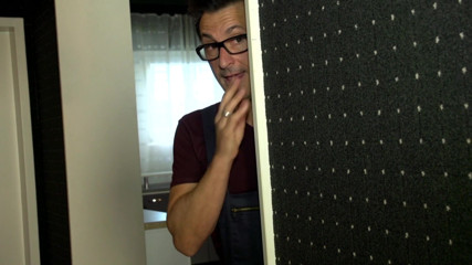 MMV Deutschland Porno: Blonde babe sucks deep an older man in the bathroom...