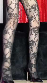 Black Lace Pantyhose Tights and Polish High Heels Pumps Decollete Ita