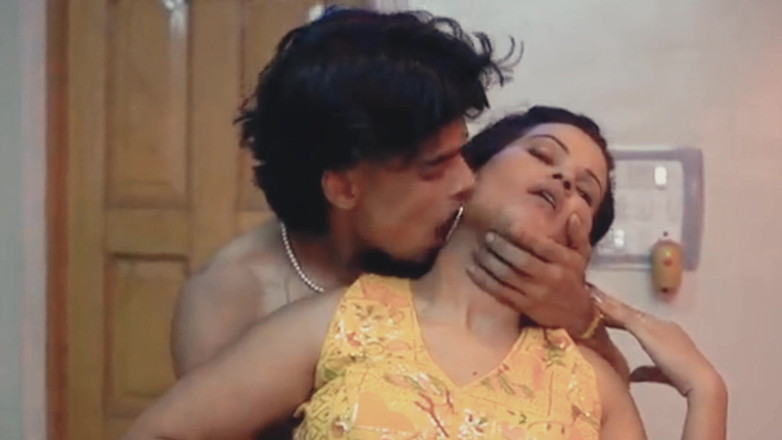 RahulWildSide: Indická dívka potřebuje hardcore sex