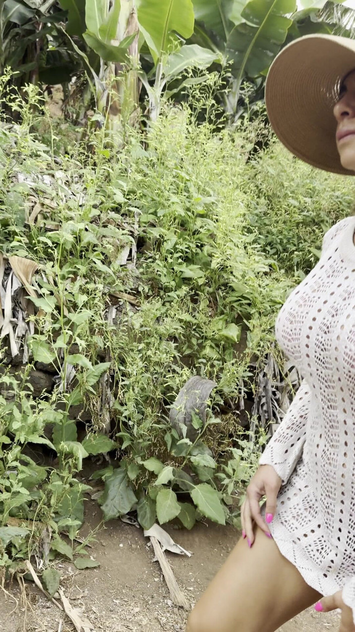 LadyAna: A Girl Walking with Big Pussy Lips in the Field,...