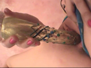 Spungy Gunk Films: Jules sterling green pyrex masturbazione