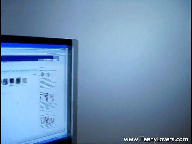 Teeny Lovers: Thuis zijn amateurvriend neuken