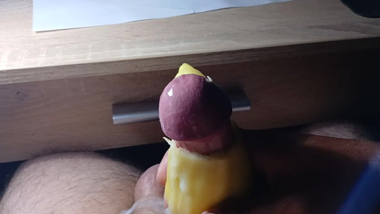 AlexCat: Green Hot Pepper