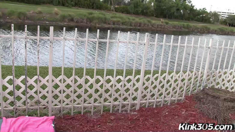 Alex Ace 305: Katana wird gefickt, während ihre freundin zuschaut