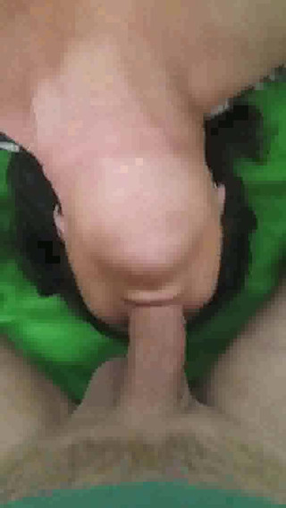 Julie Cunningham: Julie Cunningham vyvrcholení hlubokého hrdla a kouření v lese