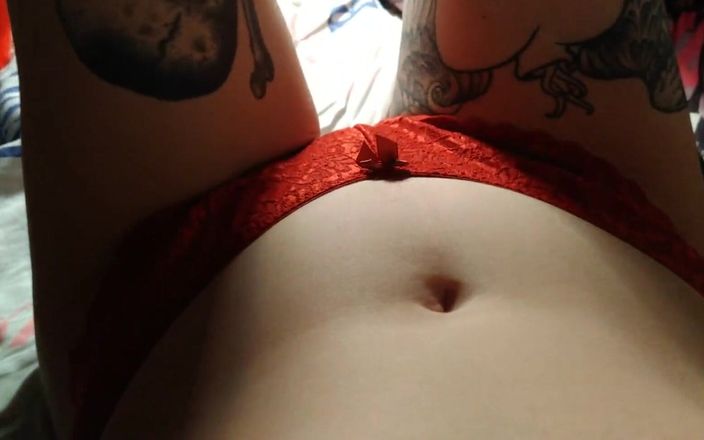HellENXxOo: Co dziewczyny naprawdę robią w domu - kobieta POV dla ciebie