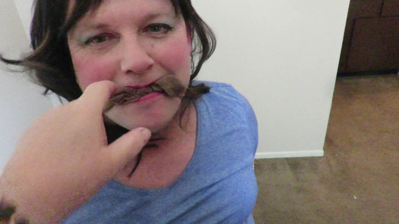 BBW nurse Vicki adventures with friends: Oh no Brittney is captive, a poor Damsel in distress