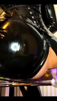 Poupée en latex