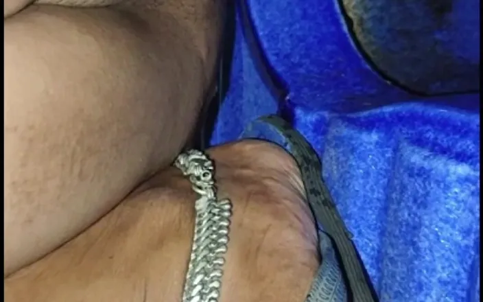 Kavita Rani: Kavita Banasia Kavita Bhabhi Went to the Hotel with Her...