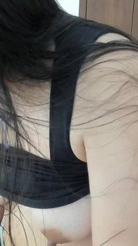ミルフのセックスマスターベーションショー、嘔吐ショー