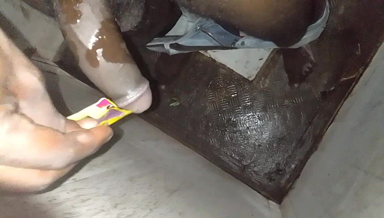 Aashiq: Lawrence Jock's Sexy Indian Desi Boy Mooth Video