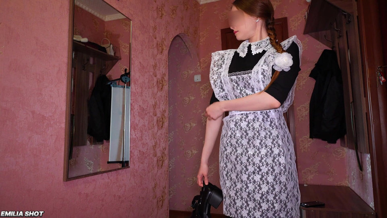 Emilia Shot: College Girl Seduced Her Classmate Before Lessons