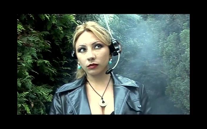 Xtime Network: Alien sex finder ficken hart auf der erde - szene 2