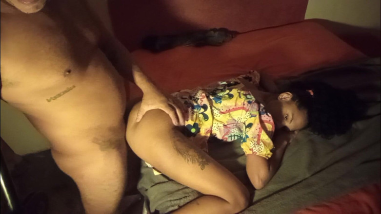 Bebes vagabundas: Dával jsem to do nevlastní dcery a zadku