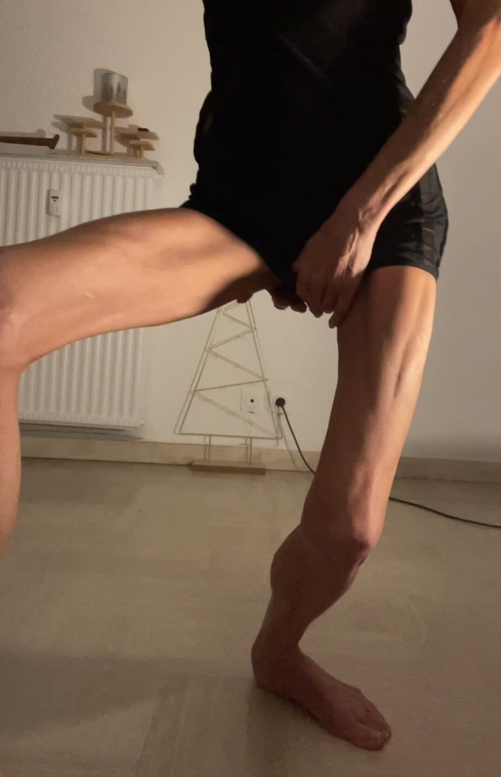 Chris hot studio: Dansa