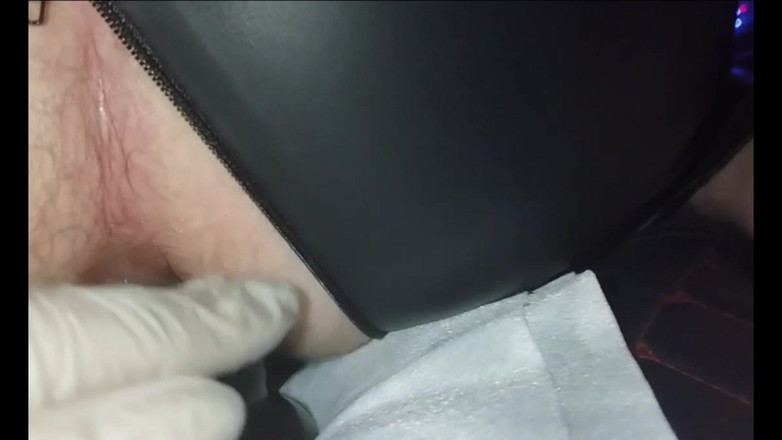 Eva Latexxx: Femdom господиня Єва в латексному комбінезоні, раб, анальний страпон, трахання дупи бдсм мамки