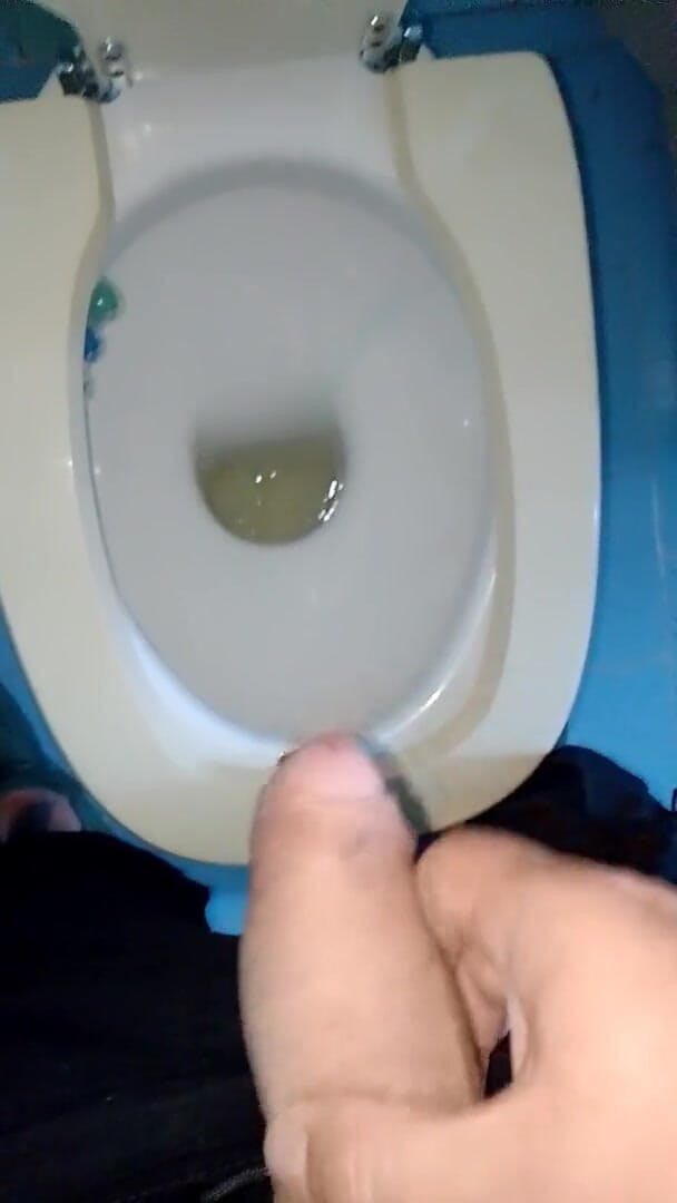Step Mon Pissing Amateurs (Aroncora) Step Mon Pissing Amateurs (Aroncora)
