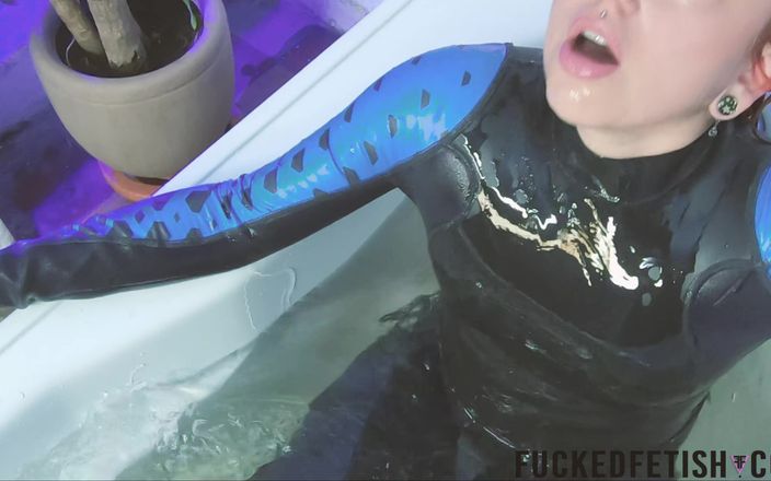 Fucked fetish: 캐스팅 겸둥이 빨간 머리 여배우 극장 수중 심폐소생 무호흡증 1m