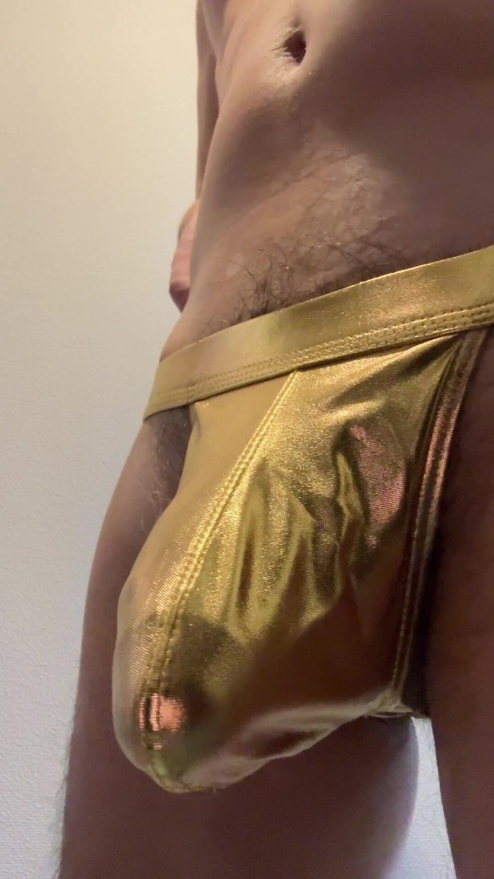 LovePantyBoy: 金色的慢跑带