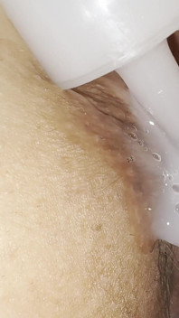 Pelincir pancut ke dalam pantat saya!