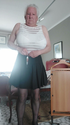 Antoon77: Nedělní ráno se obléká